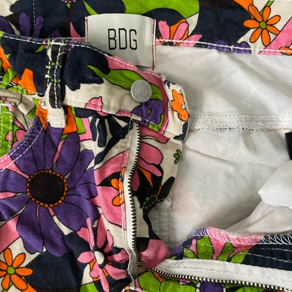 BDG Floral 70s Print Hippie Pants - Picture 4 of 8